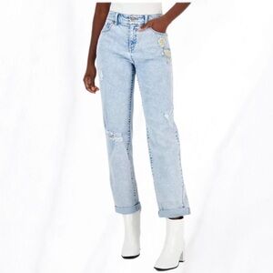 INC Mid-rise Boyfriend Jeans with Flower detail